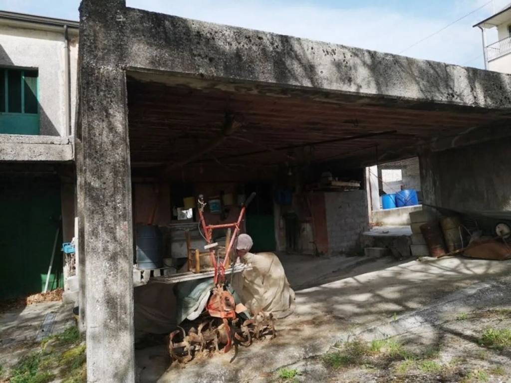 Rustico / casale a Isernia - Foto 3