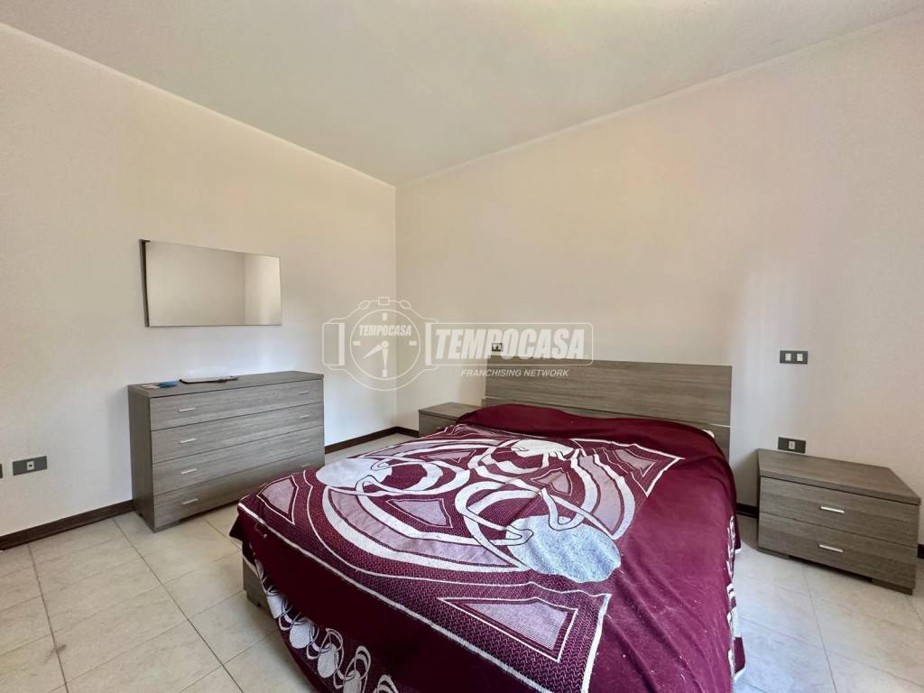 Appartamento a Porto mantovano in Viale Partigiani - Foto 2