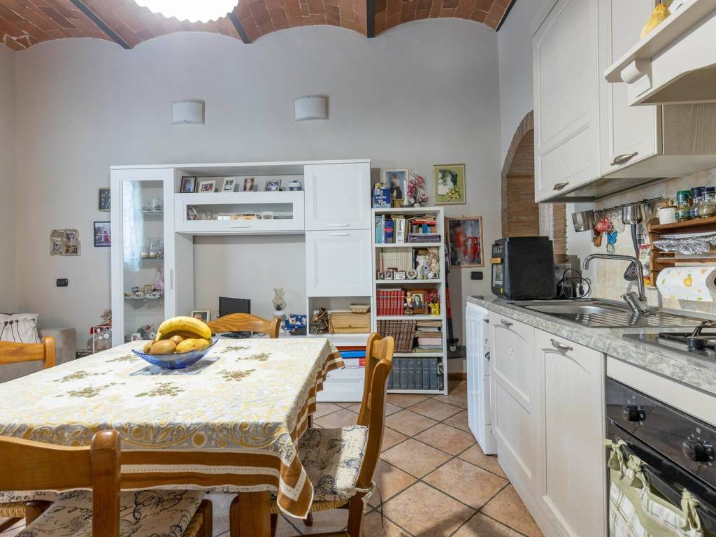 Appartamento a Peccioli in Via Don Minzoni, 2 - Foto 4