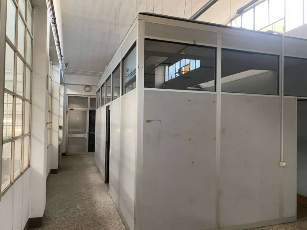Immobile a Tradate in via PASUBIO 3 - Foto 3