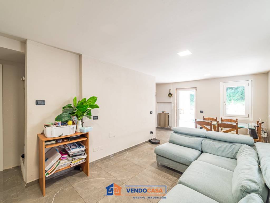 Casa indipendente a Bernezzo in Via Alpi, 23 - Foto 2