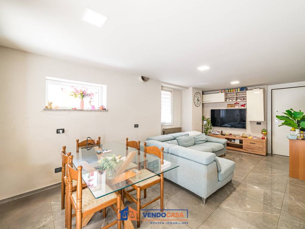 Casa indipendente a Bernezzo in Via Alpi, 23 - Foto 3