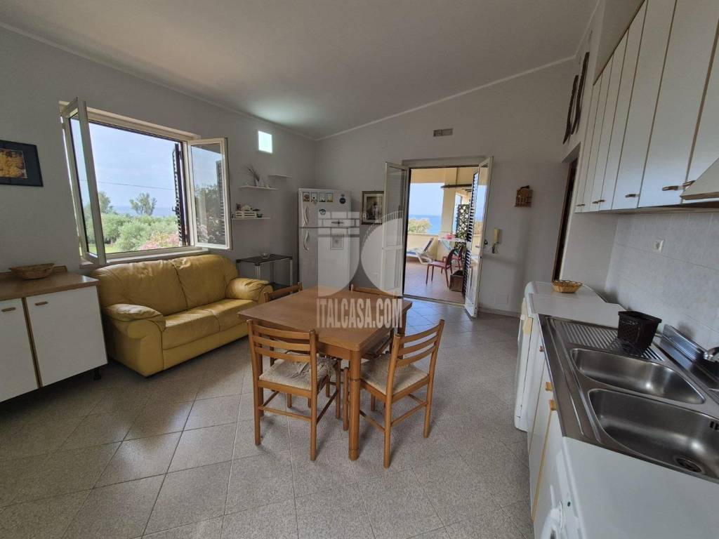 Appartamento a Isola di capo rizzuto in località capopiccolo - Foto 4