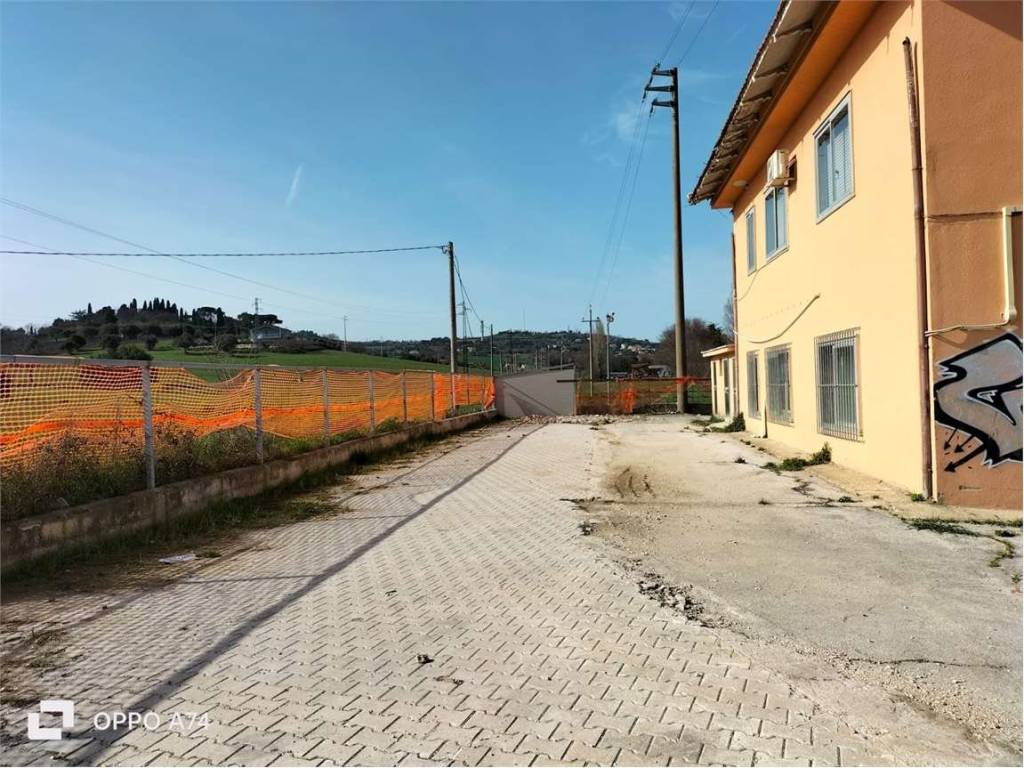 Palazzo / stabile a Ancona in via vecchia del pinocchio - Foto 4
