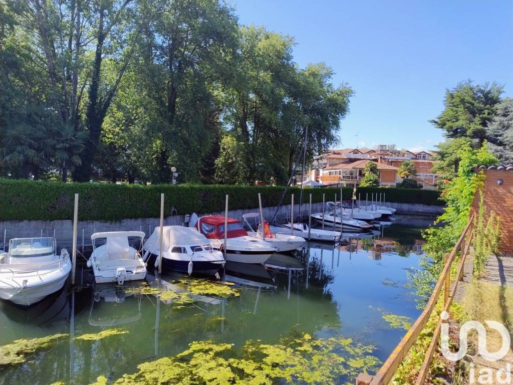 Casa indipendente a Brebbia in Via LAGO, 31 - Foto 5