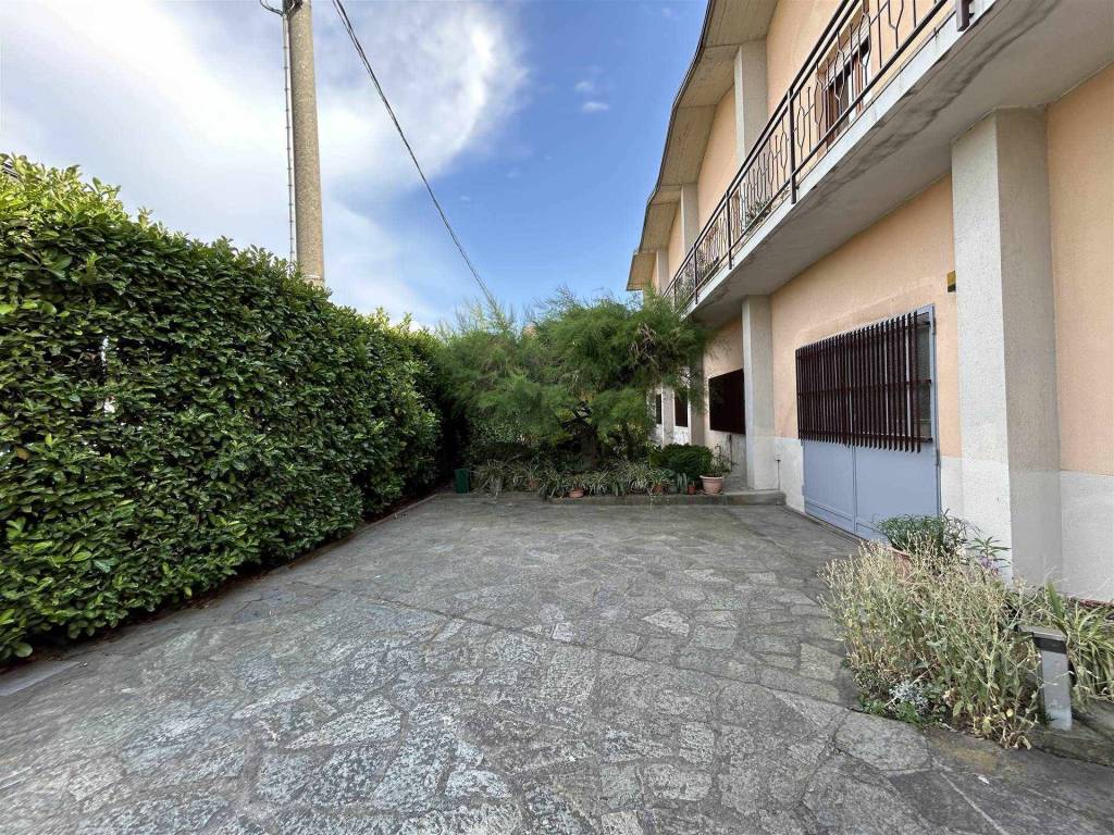 Villa a Candelo in Via IV Novembre, 50 - Foto 2