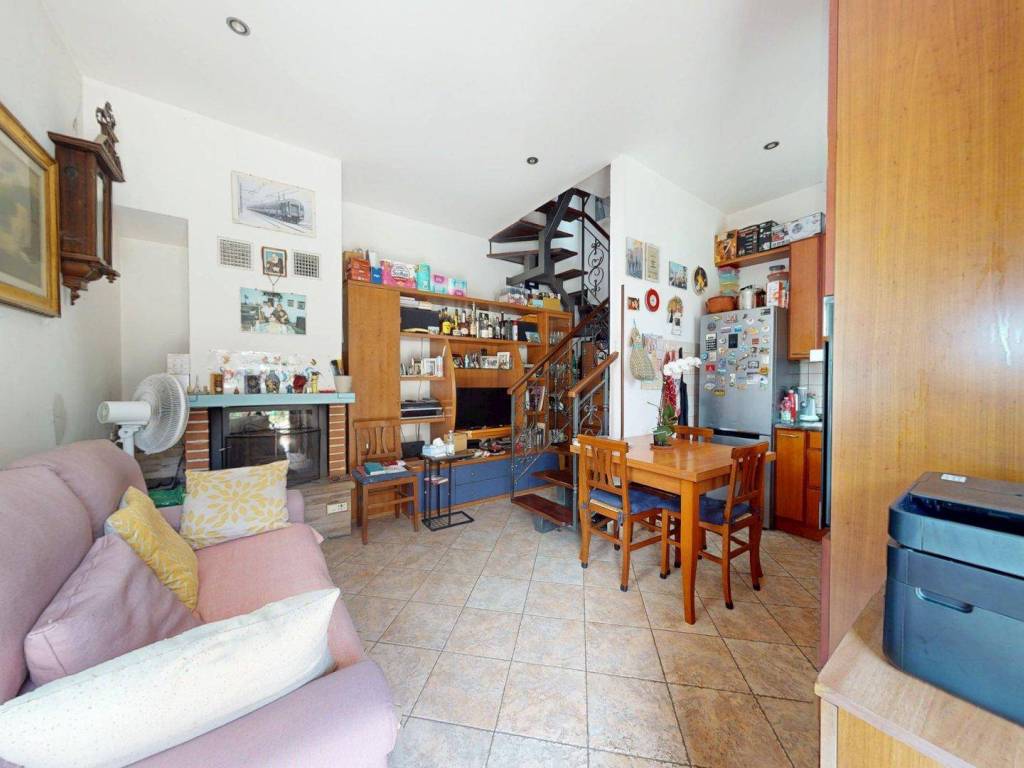 Casa indipendente a Tradate in Via Dante Alighieri, 28 - Foto 4