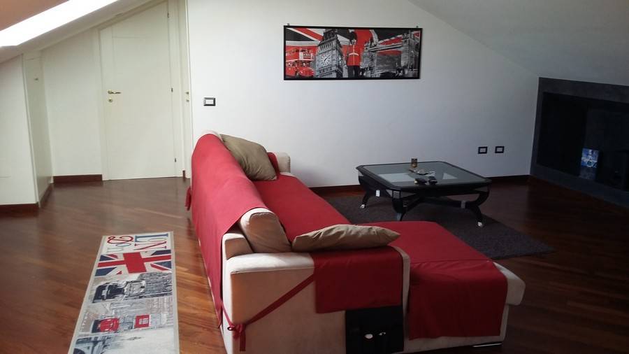 Attico / mansarda a Ceccano in Via Domenico Messerville, 8 - Foto 3