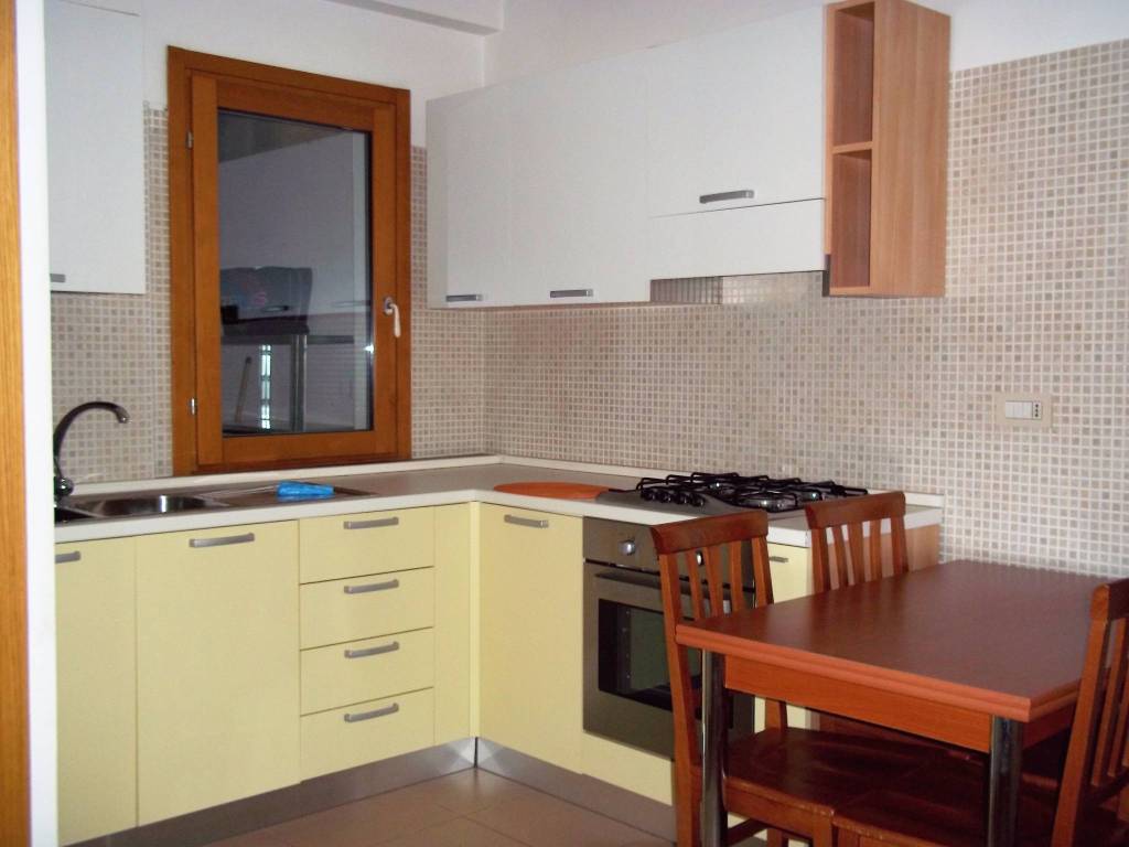 Appartamento a Cosenza in Viale Giacomo Mancini - Foto 2