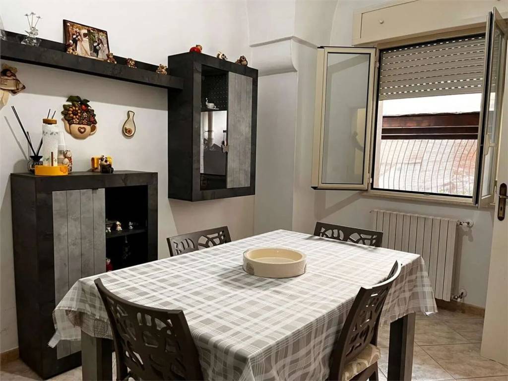 Villa a Francavilla fontana in Via Marrucci S.N.C. - Foto 2