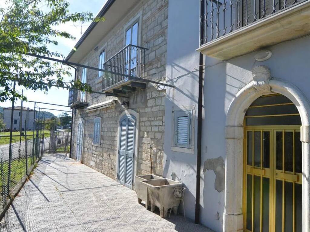 Rustico / casale a Guardia lombardi - Foto 3