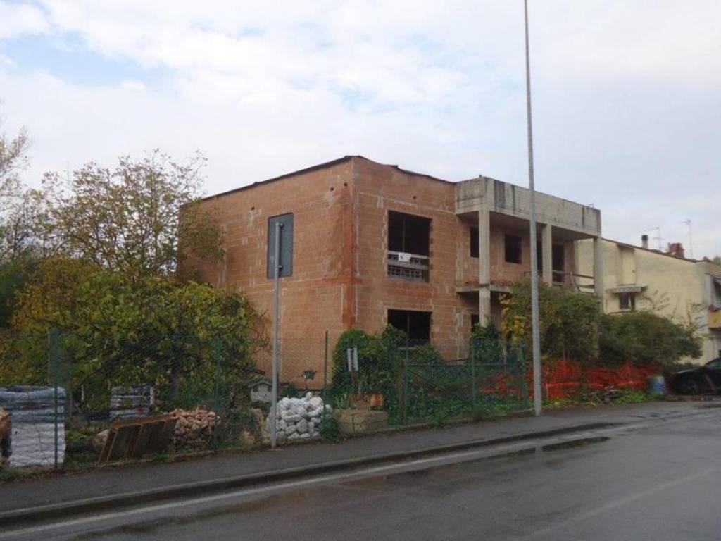 Palazzo / stabile a Bucine in Via Alessandro Manzoni - Foto 4