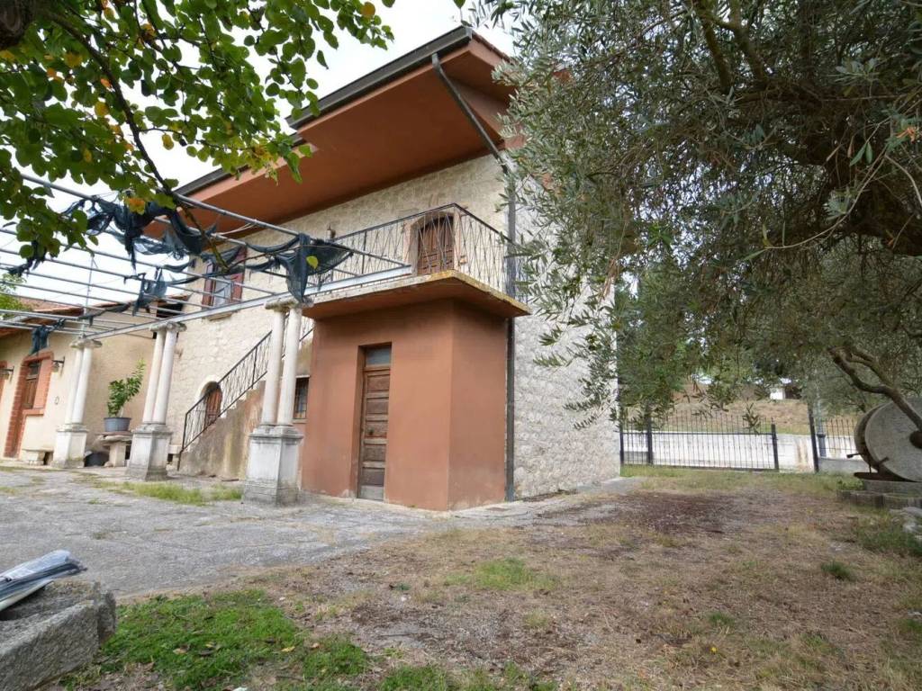 Rustico / casale a Torella dei lombardi - Foto 3