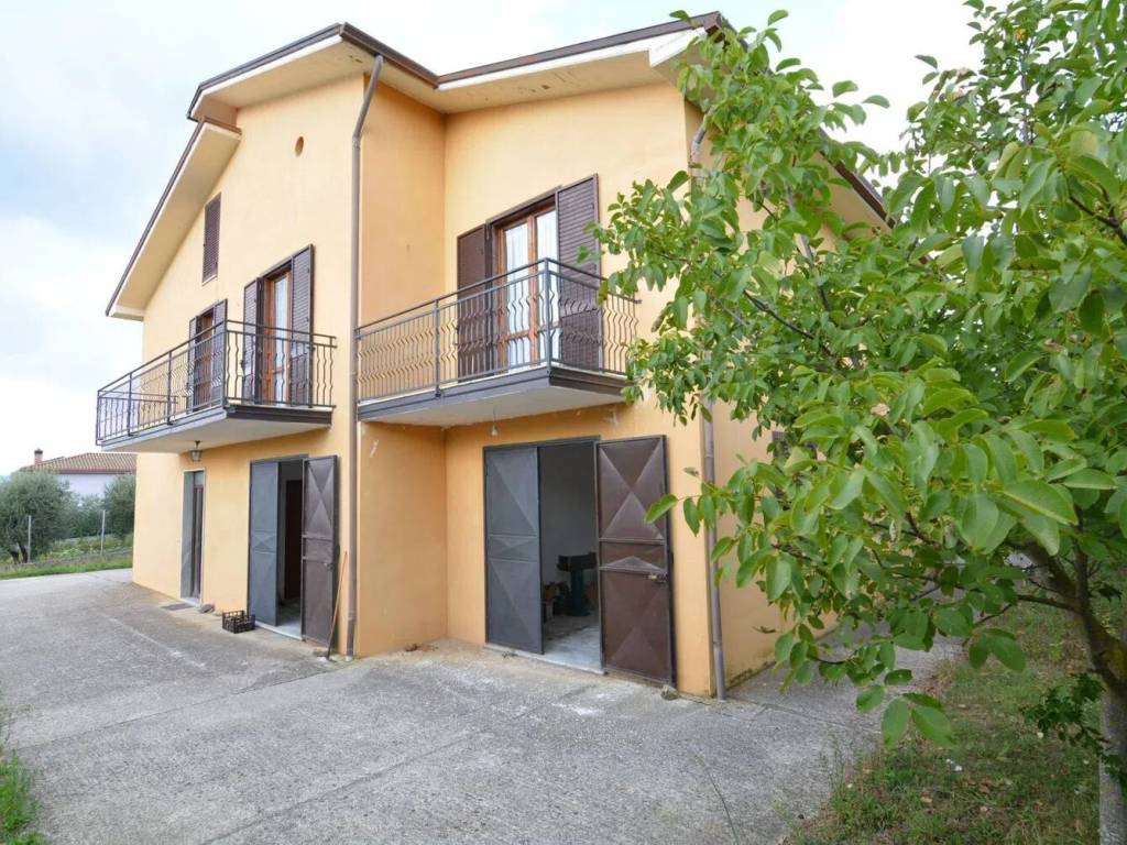 Casa indipendente a Morra de sanctis - Foto 2