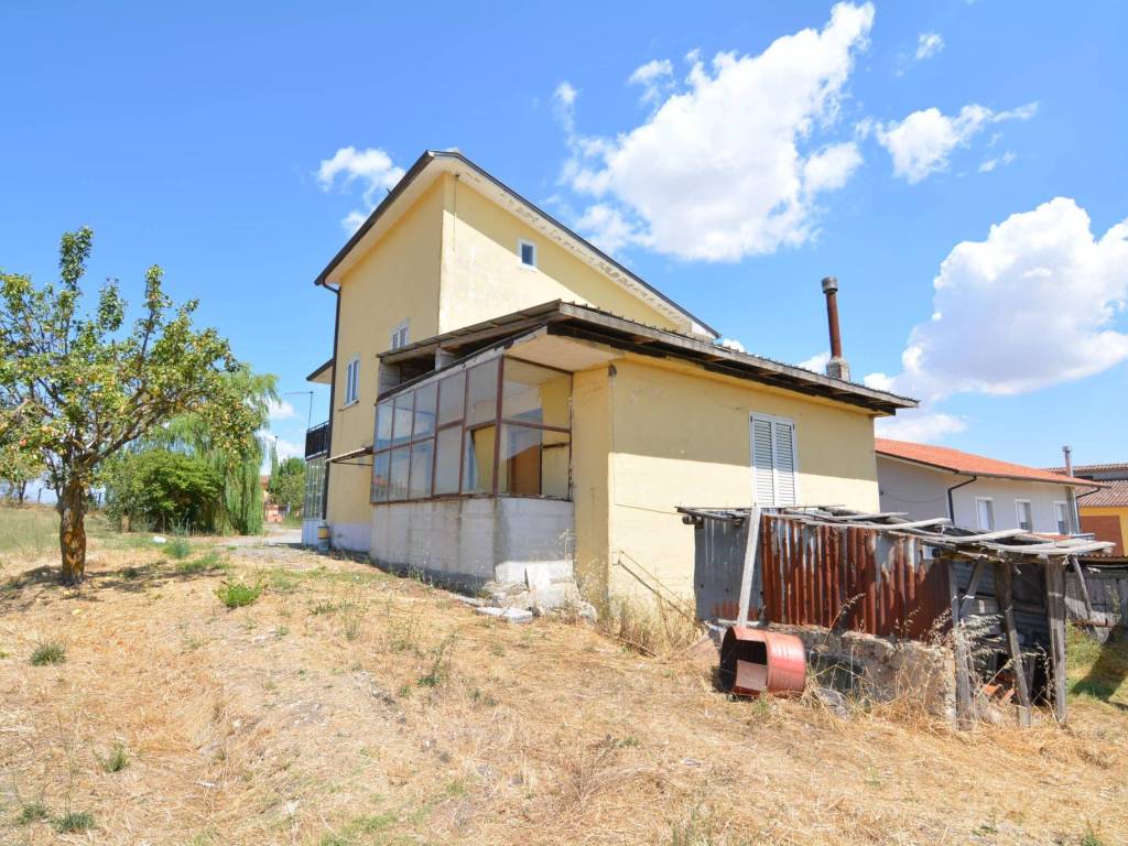 Casa indipendente a Guardia lombardi - Foto 2