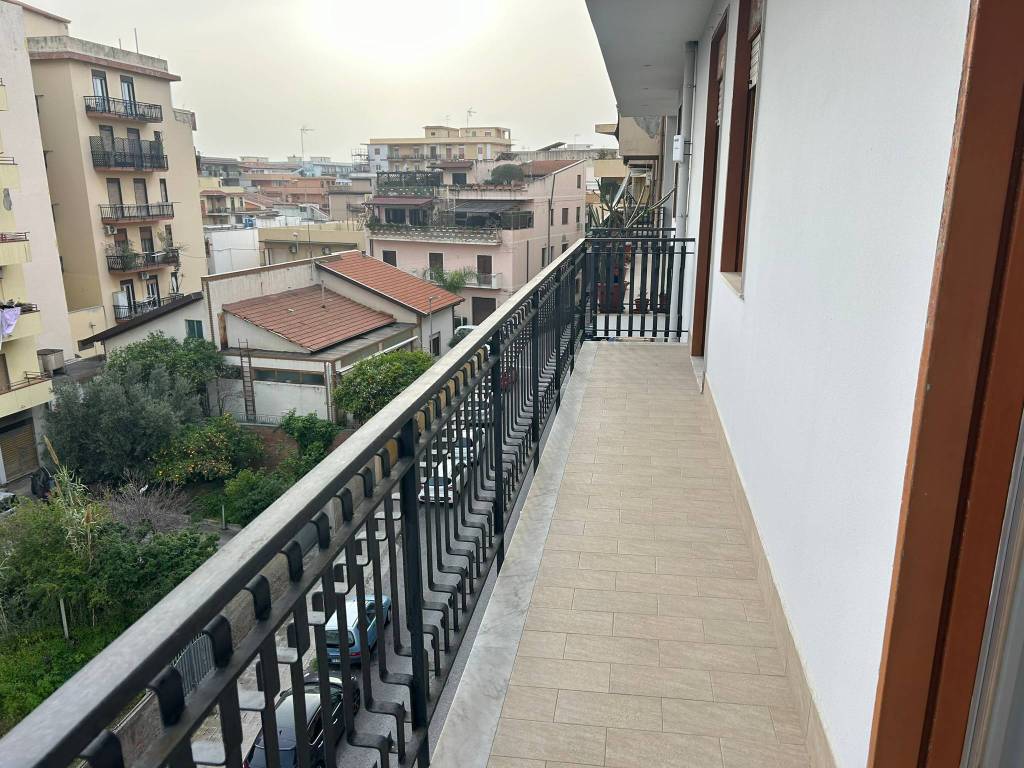 Appartamento a Milazzo in Via Natale Puglisi, 10 - Foto 4