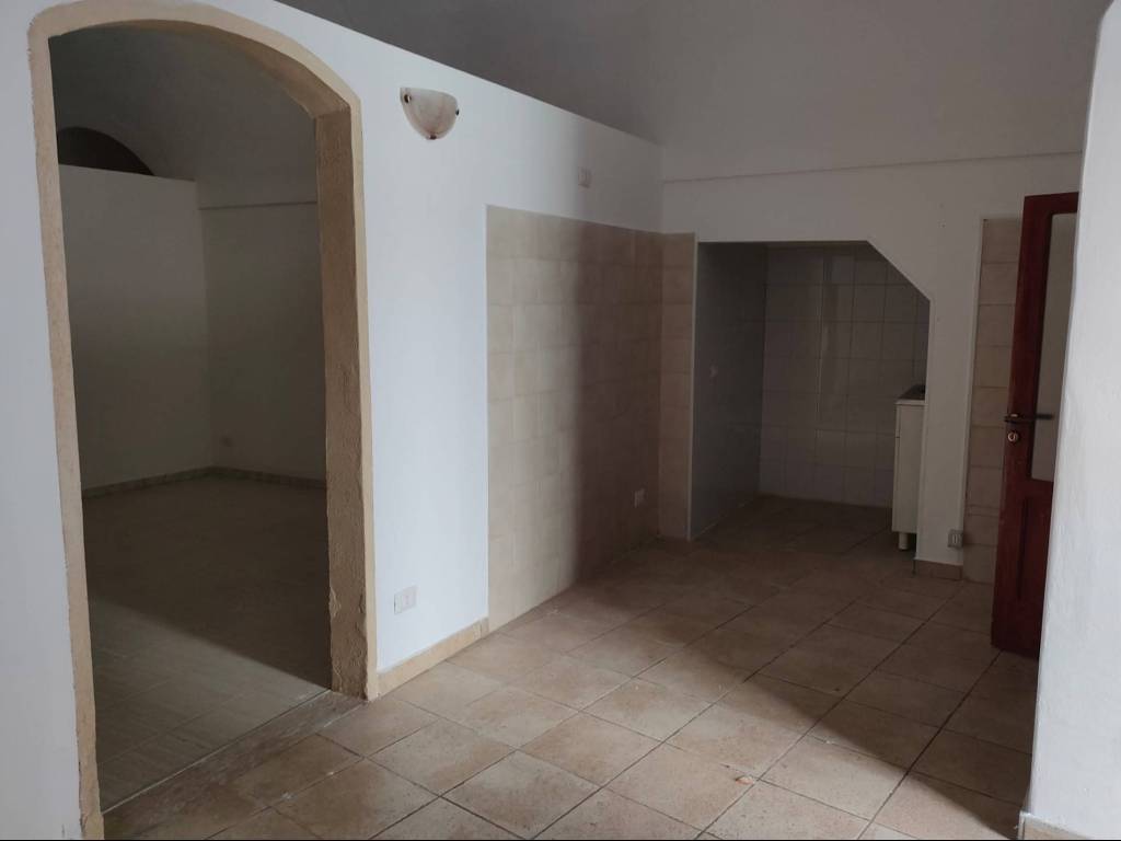 Appartamento a Ginosa in Via Taranto - Foto 3