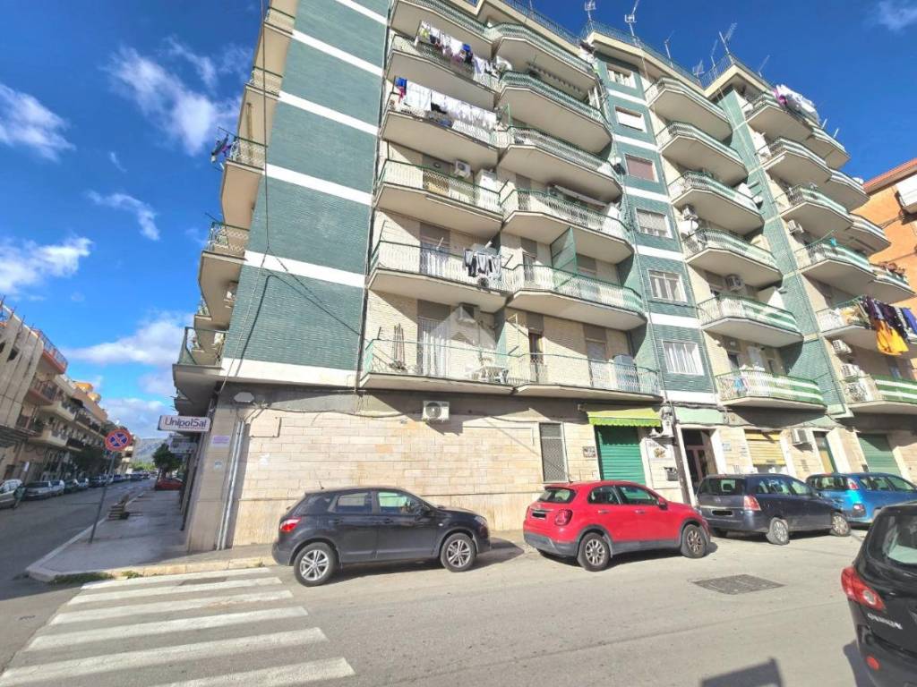 Appartamento a Manfredonia in Via Cozzolete, 15 - Foto 3