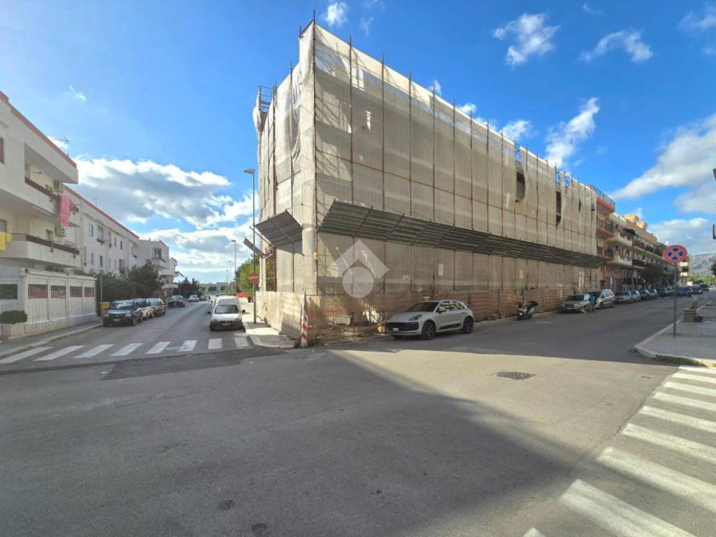 Appartamento a Manfredonia in Via Cozzolete, 15 - Foto 4