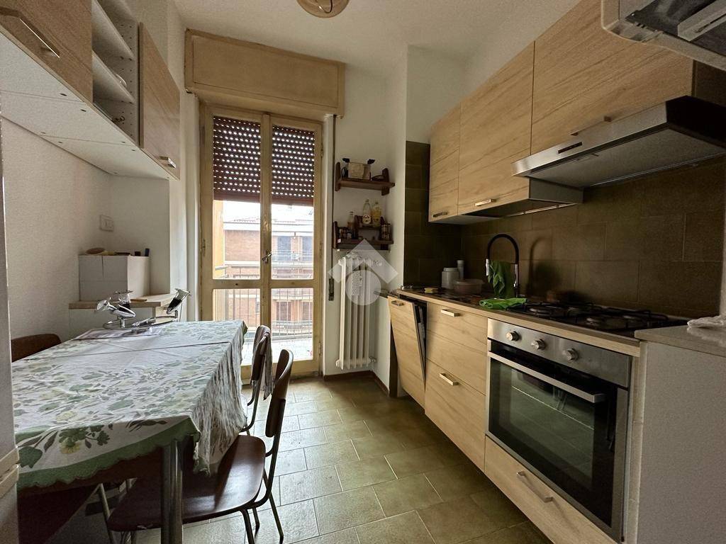 Appartamento a Novara in AFFITTA STANZE Viale Monteverdi, 7 - Foto 2