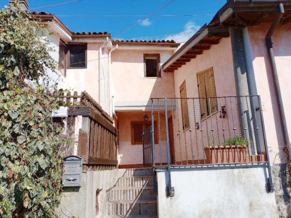 Appartamento a Cantalice in Via Goffredo Mameli - Foto 2