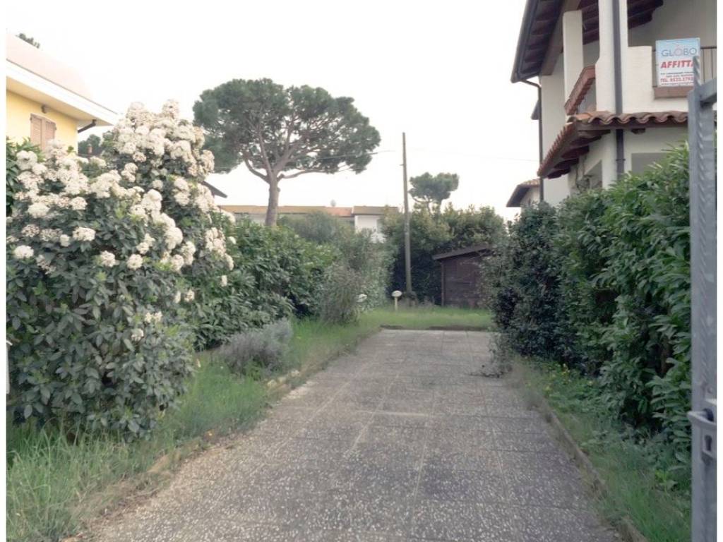 Villa a Comacchio in Viale Libia, 51 - Foto 2