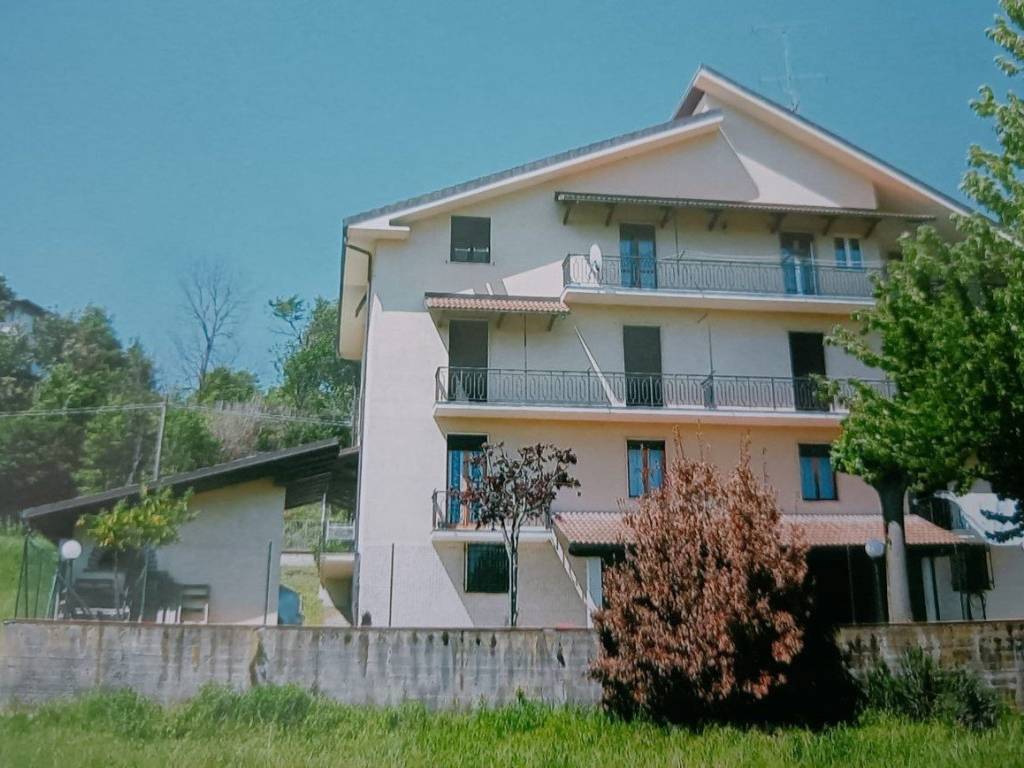 Villa a Bistagno in Regione Rezzinara - Foto 2