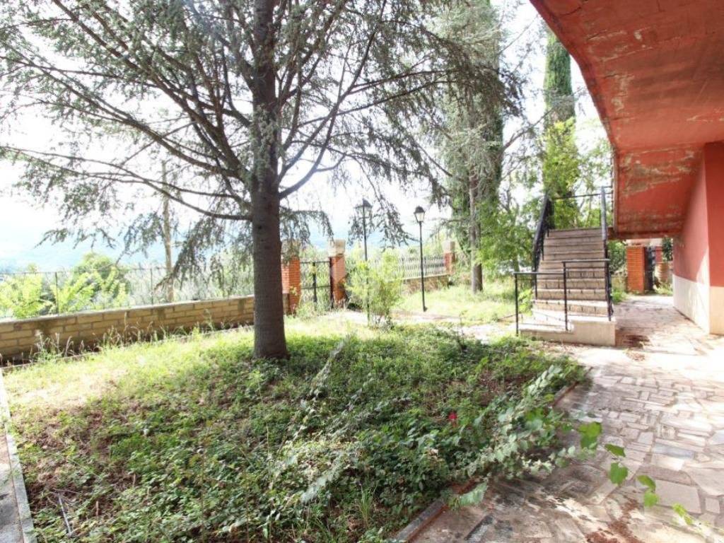 Villa a Castelnuovo di farfa in Vocabolo casanova - Foto 4