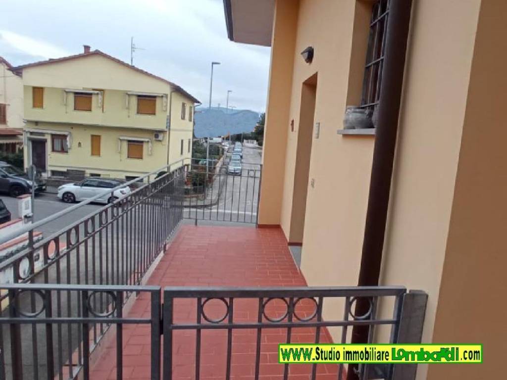 Attico / mansarda a Montale in Via Eugenio Montale - Foto 2