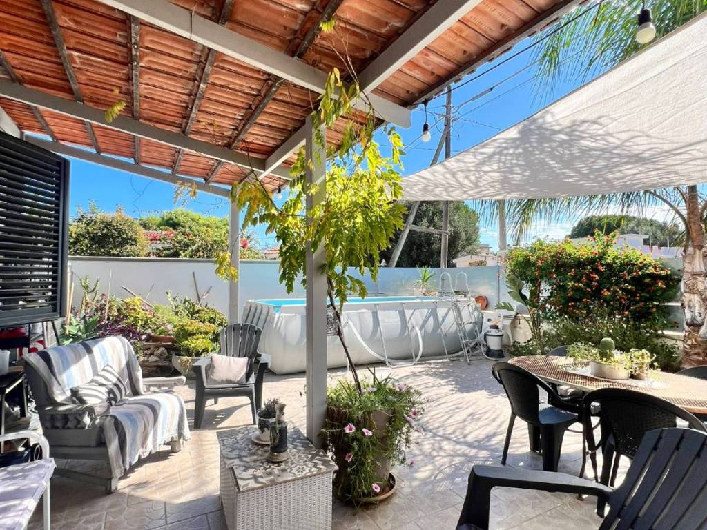 Villa a Leporano in Via Malvarose, 367 - Foto 2