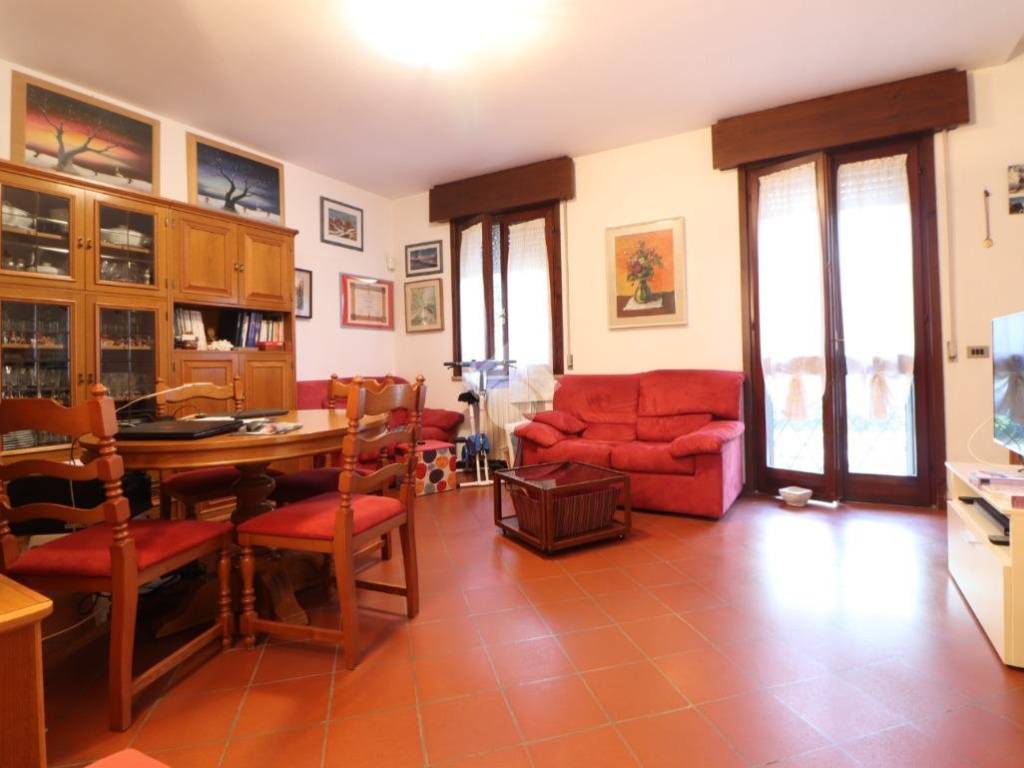 Villa a Porto mantovano in Via GRAMSCI, 1 - Foto 3