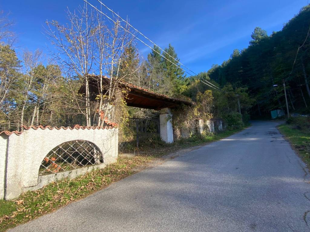 Palazzo / stabile a Poppi - Foto 2