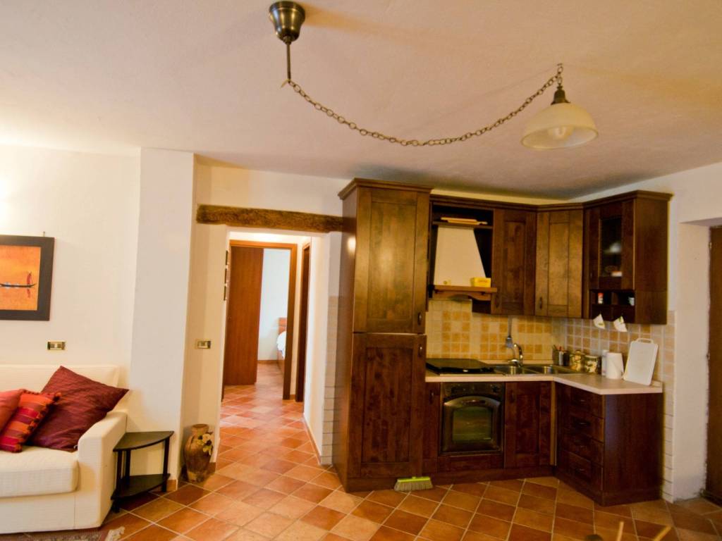 Appartamento a Ovindoli in Via Sopra la Chiesa - Foto 4