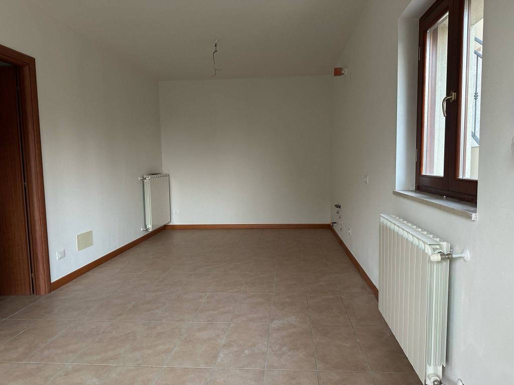 Appartamento a Toscolano-maderno in Via Montemaderno - Foto 3