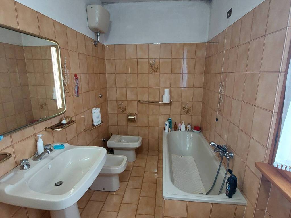 Villa a Bibbiena in Via Poggio Mendico - Foto 3