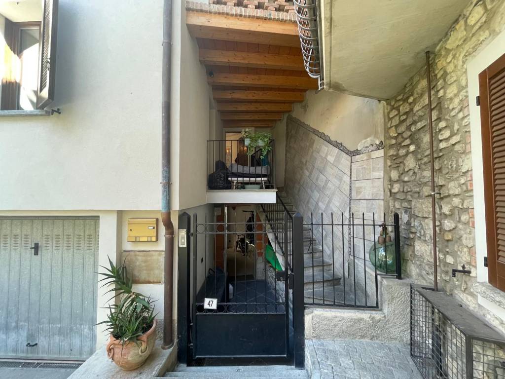 Casa indipendente a Galbiate in Via Pedro Vassena - Foto 4