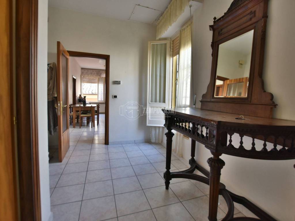 Appartamento a Tolentino - Foto 2