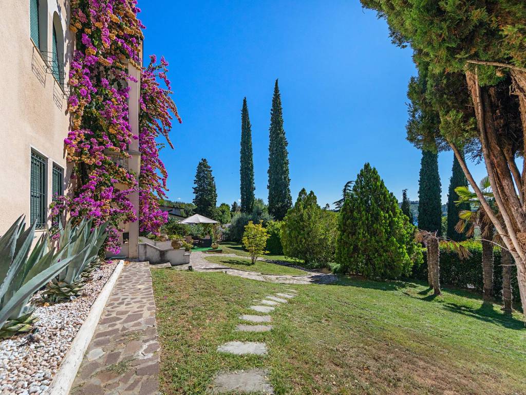 Villa a Salò in Via Gardesana - Foto 5