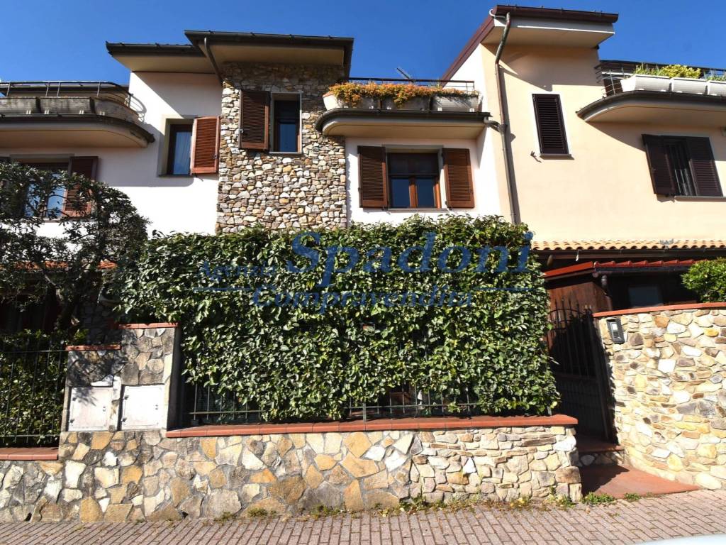 Villetta a schiera a Monsummano terme in Via Trento, 11 - Foto 2