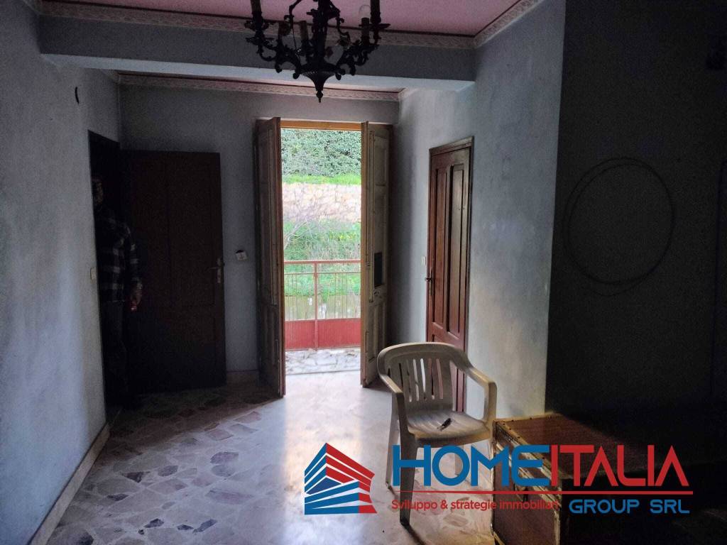 Casa indipendente a Belmonte mezzagno in Piazza Giorgio Chinnici, 6 - Foto 5