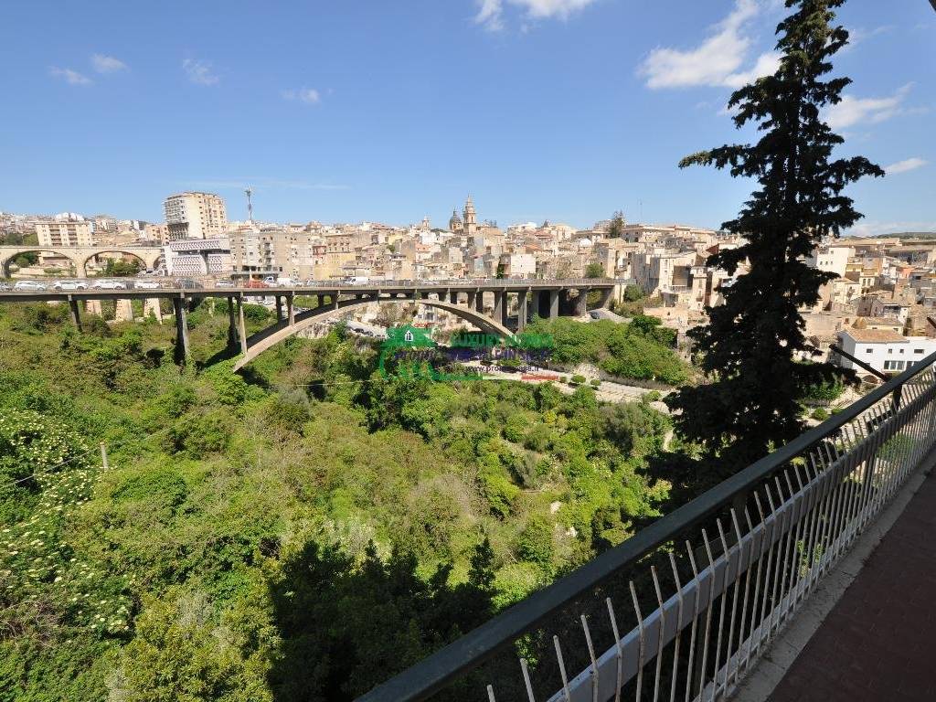 Appartamento a Ragusa in Via San Giuliano - Foto 2