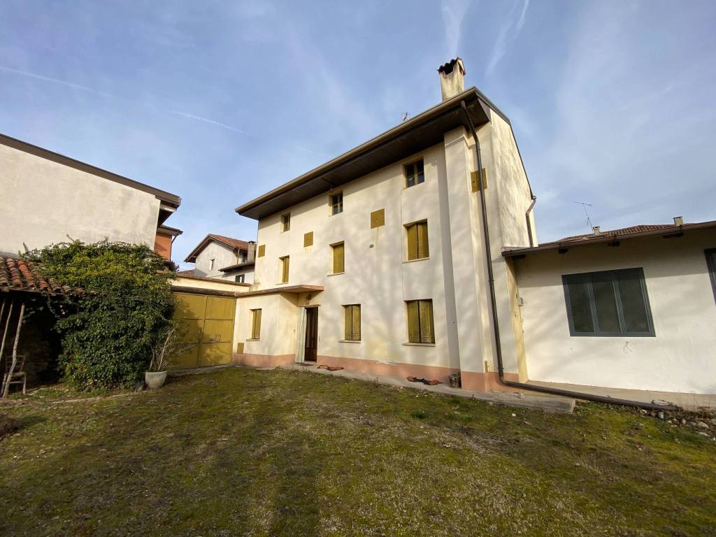 Casa indipendente a Tavagnacco in Via Roma, 43 - Foto 2