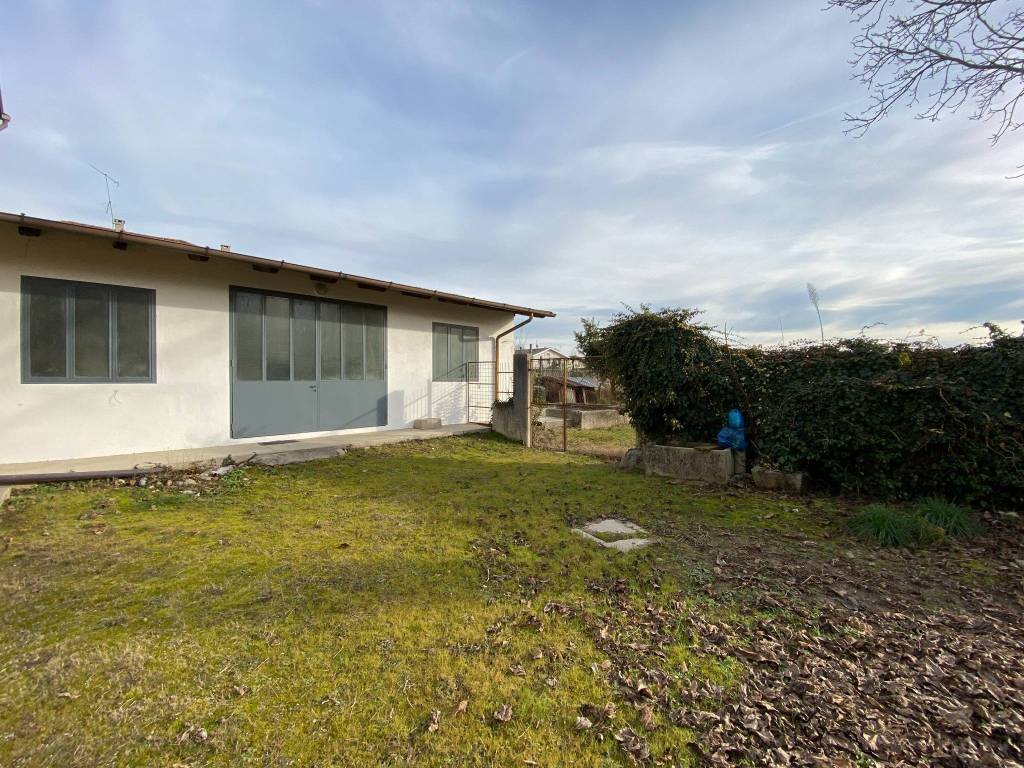 Casa indipendente a Tavagnacco in Via Roma, 43 - Foto 4