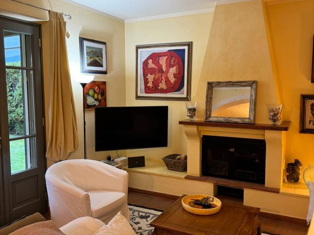 Villa a Forte dei marmi in Via Duca degli Abruzzi - Foto 3