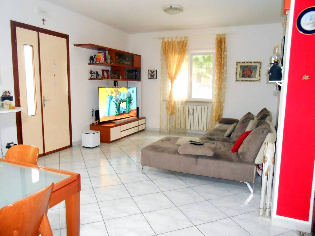 Casa indipendente a Ostellato in Via Giuseppe Di Vittorio, 4 - Foto 2