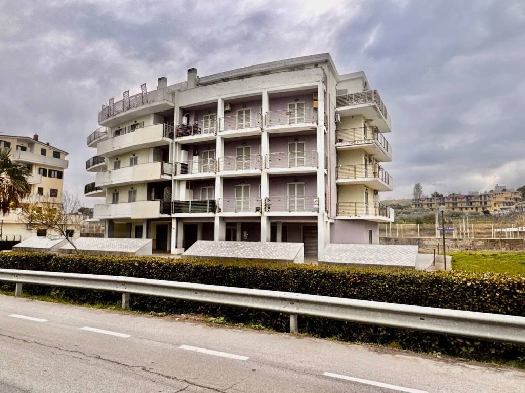 Appartamento a Vasto in Via della Stazione - Foto 2