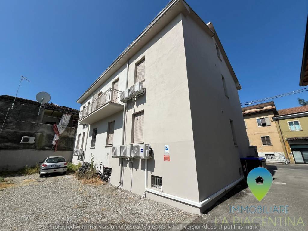 Appartamento a Piacenza in Strada Bobbiese, 66 - Foto 2