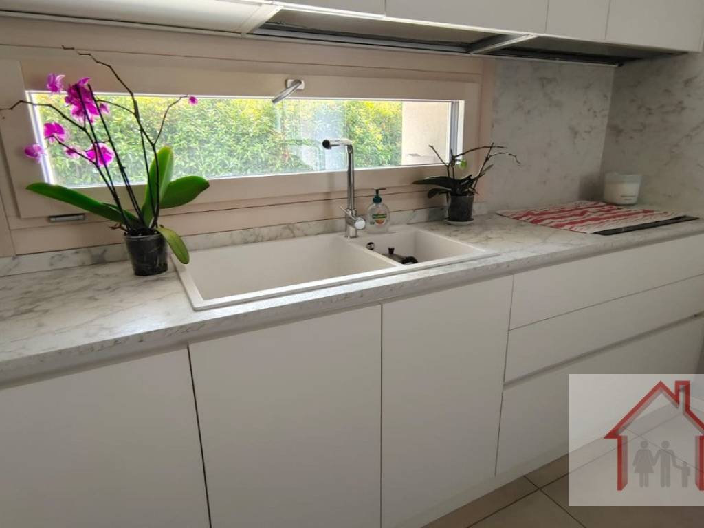 Appartamento a Montebelluna in Via Galileo Galilei - Foto 5