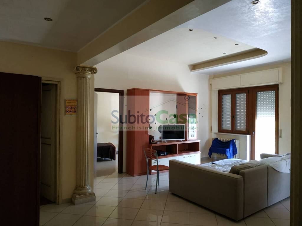 Appartamento a Chieti in Viale Abruzzo, 180 - Foto 2