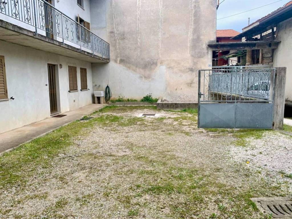 Villa a San daniele del friuli in Via Zara, 22 - Foto 3